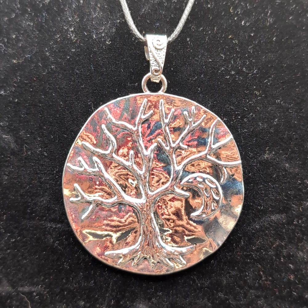 Silver Toned Necklace With Large Round Tree Pendant